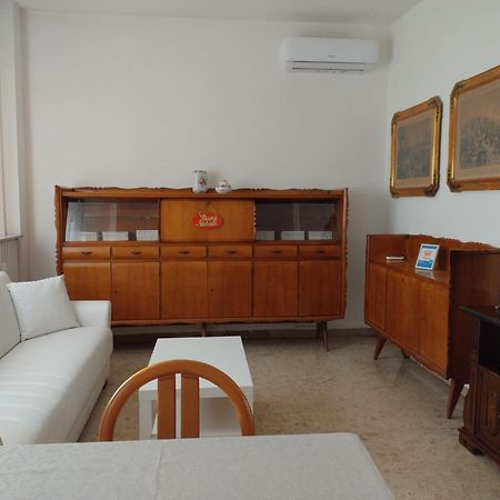 La Terrazza Su Monza Casa Vacanze Exteriör bild